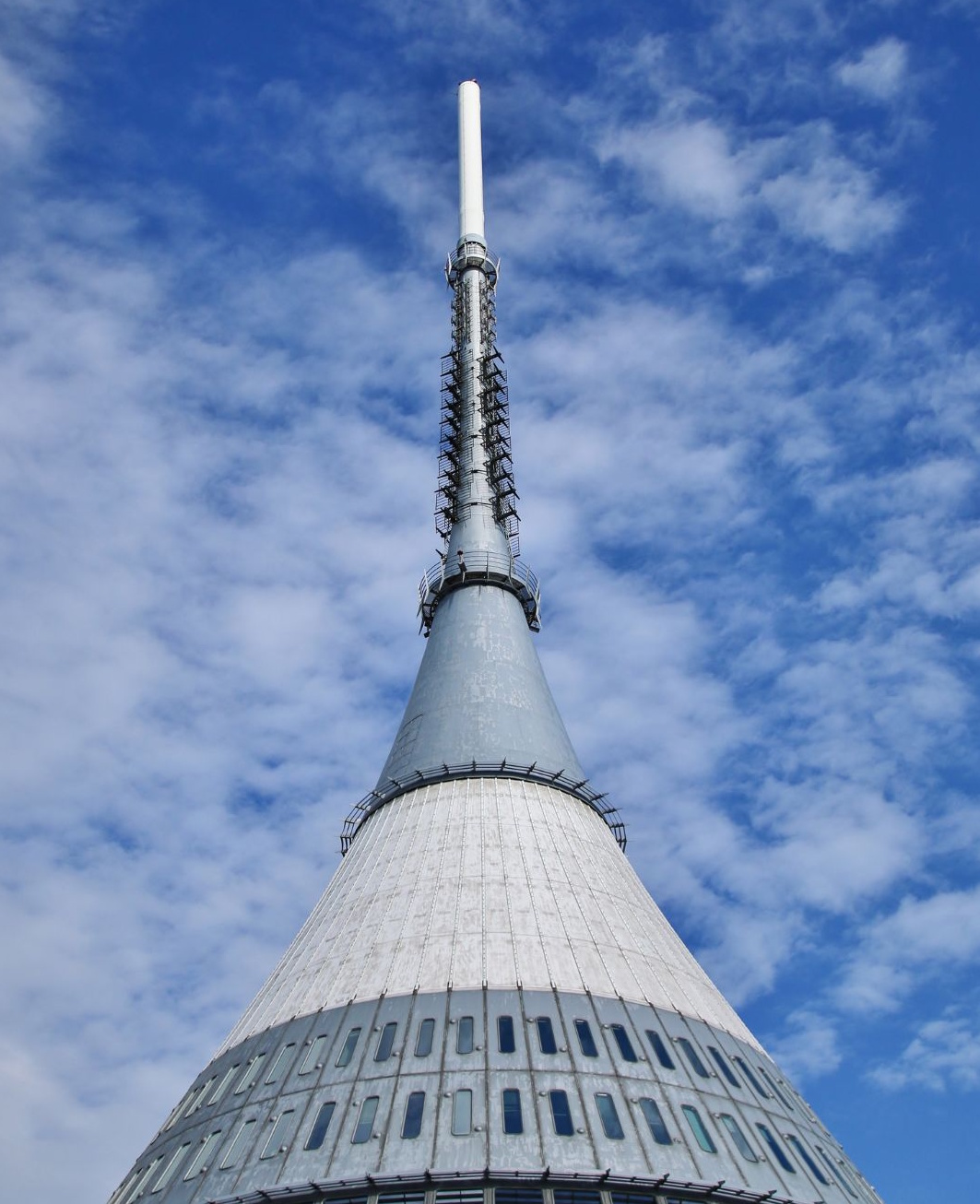 Roman Just – Werdegang Galerie 1 – Fernsehturm Ještěd